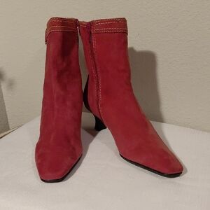 Ditto Mauvre Suede Ankle Boots